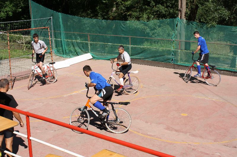 gal/Saison 2011/Cycle_Balle_Rombas_25_26_juin_2011/cycle_balle_2011___rombas_011.jpg